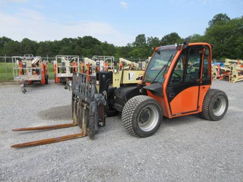 For Rent 5500 lbs - 18' lift -  Diesel