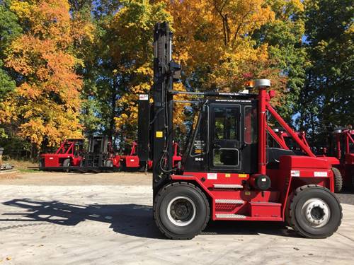 For Rent 30000 lbs - 257" lift -  Diesel - Indoor/Outdoor Pneumatic Tires