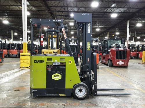 For Rent 4000 lbs - 276" lift -  Electric - Indoor Warehouse