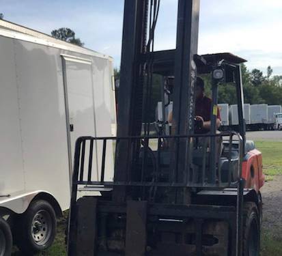 For Rent 10000 lbs - 218" lift -  Diesel - Indoor/Outdoor Pneumatic Tires