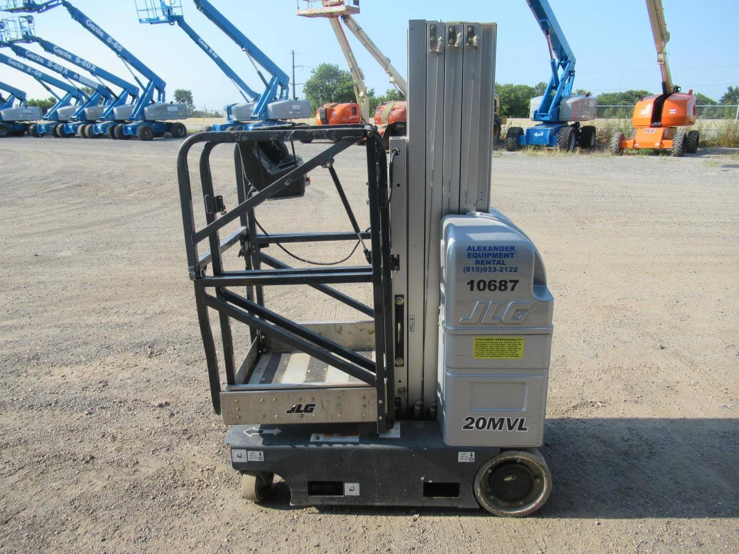 2011 JLG 20MVL Vertical Mast