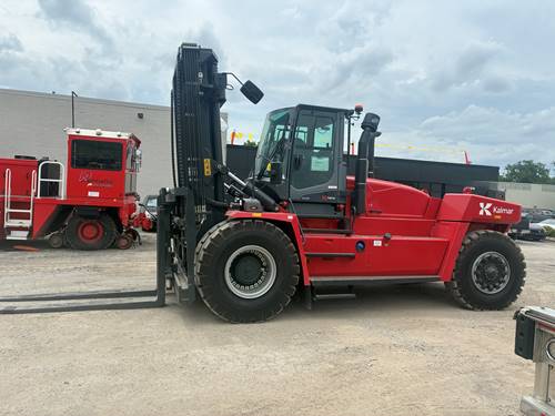 For Rent 5500 lbs - 157.5" lift -  Diesel - Indoor/Outdoor Pneumatic Tires