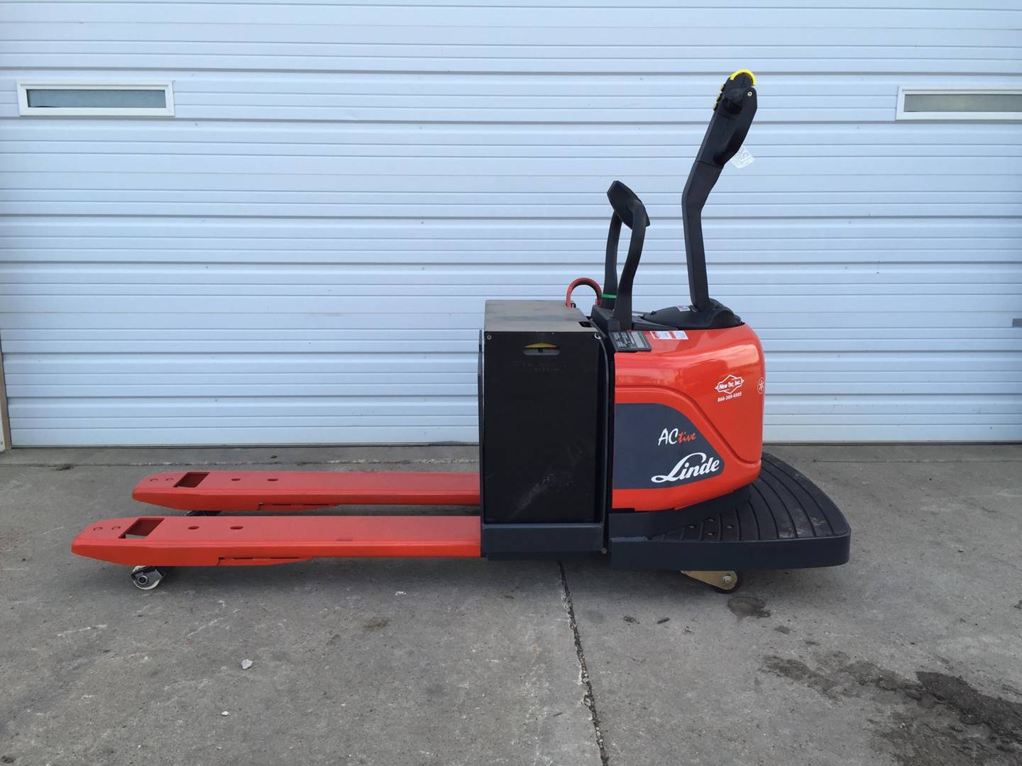 2016 Electric Linde EWR27 Electric Walkie/Rider Pallet Jack