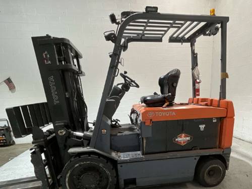 For Rent 12000 lbs - 120" lift -  Electric - Indoor Warehouse