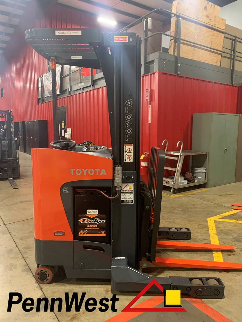 2014 Electric Toyota 8BRU18 Electric Narrow Aisle Single Reach