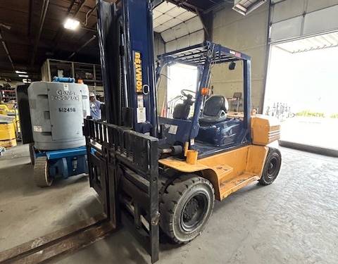 For Rent 15500 lbs - 146" lift -  Diesel - Indoor/Outdoor Pneumatic Tires