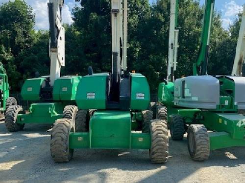 For Rent 66' lift -  Diesel - Outdoor Rough Terrain