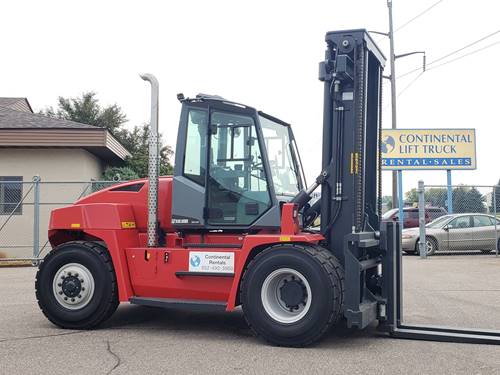 For Rent 22000 lbs - 157" lift -  Diesel - Indoor/Outdoor Pneumatic Tires