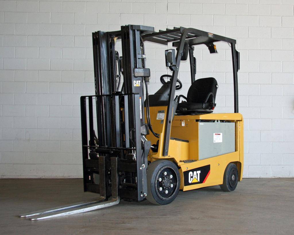 2013 Electric Cat EC25N2 Electric Forklift Electric 4 Wheel Sit Down