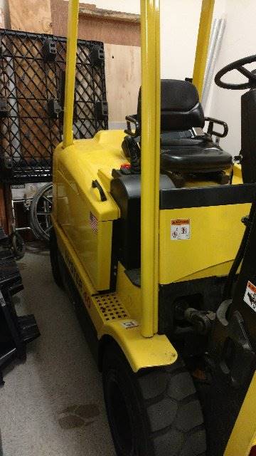   J40Z-28 Electric Forklift